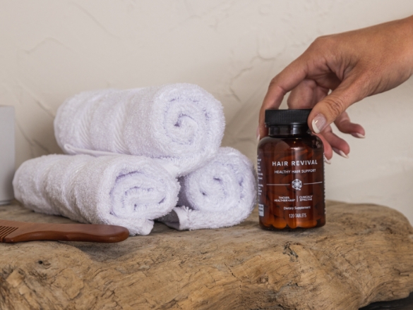Searchable, description alt text for the image